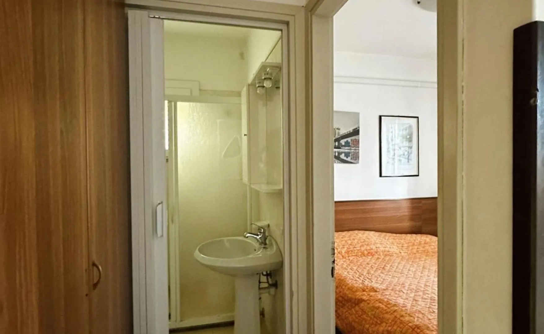 Comfy Flat With Pool In Bibione Appartement